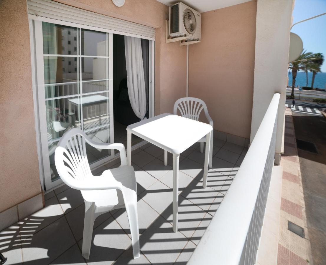 Apartamento Con Piscina Y Terraza A 50 Metros De La Playa روكيتاس ذي مار المظهر الخارجي الصورة