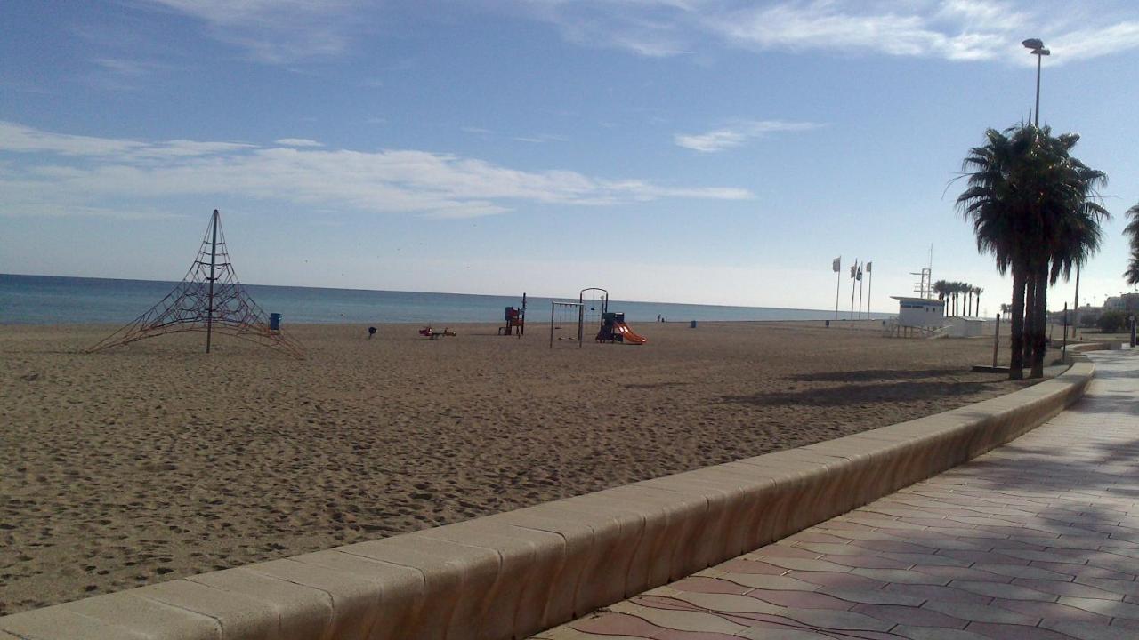 Apartamento Con Piscina Y Terraza A 50 Metros De La Playa روكيتاس ذي مار المظهر الخارجي الصورة